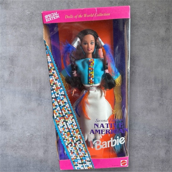 Second Edition Dolls of the World Collection - Native American Barbie - NIB - Picture 1 of 2